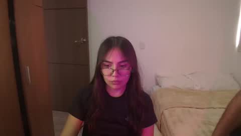 Snapshot of _maxxx1_ chatting on May 10, 5:29 pm max and abby online show from May 10, 5:29 pm