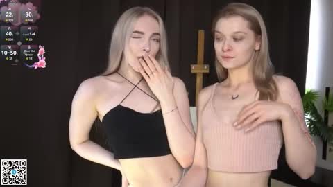 Elva and Kate  online show from September 21, 7:32 am