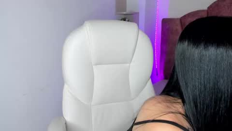 Snapshot of _meel_ chatting on October 16, 12:06 pm Meel online show from October 16, 12:06 pm