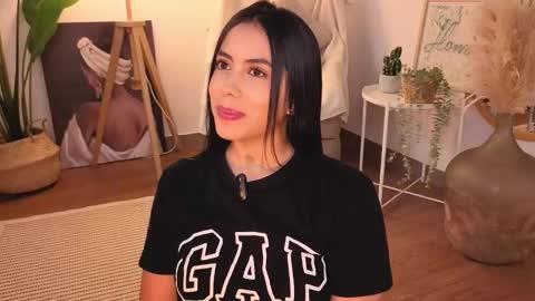 Megan online show from November 14, 8:29 pm