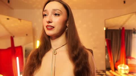 Snapshot of _meganmeow_ chatting on December 6, 3:41 am  Saturday - start 2030-2130 GMT online show from December 6, 3:41 am