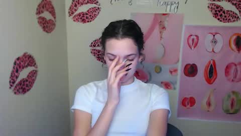 Susie online show from September 25, 7:34 am