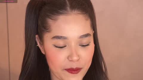 Snapshot of _meghan_gomez1_ chatting on December 6, 5:11 pm     online show from December 6, 5:11 pm