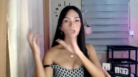 Melly online show from May 17, 11:39 am