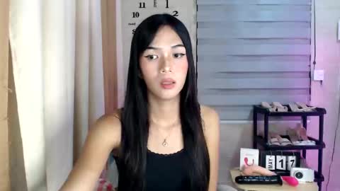 Melly online show from May 18, 11:16 am