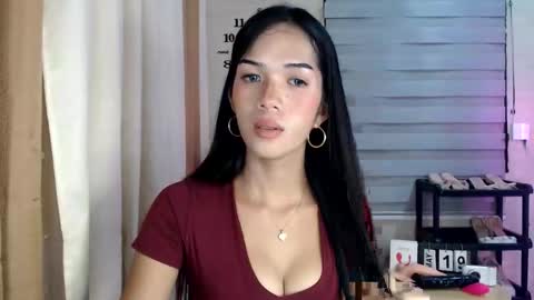 Melly online show from May 20, 10:43 am