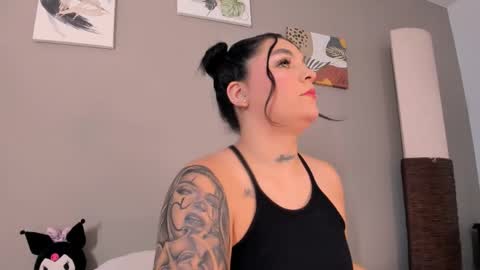 _melodyblossom_ online show from September 11, 8:31 pm