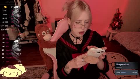 Snapshot of _meowmiko__ chatting on January 12, 8:25 pm miko3 online show from January 12, 8:25 pm