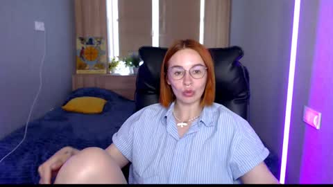 Snapshot of _mi_amore chatting on May 20, 5:57 am _mi_amore online show from May 20, 5:57 am