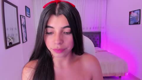 Snapshot of _mia_blue_18_ chatting on March 9, 11:56 pm MIa blue 18 online show from March 9, 11:56 pm