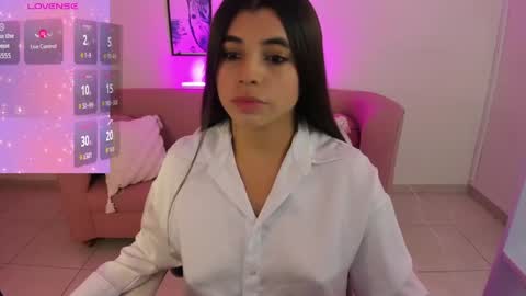 Snapshot of _mia_blue_18_ chatting on September 15, 6:08 pm MIa blue 18 online show from September 15, 6:08 pm