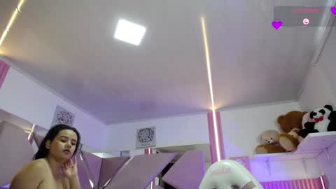  Mia  online show from September 15, 1:00 pm