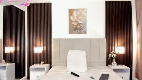 _mila_dyva online show from April 14, 4:24 pm