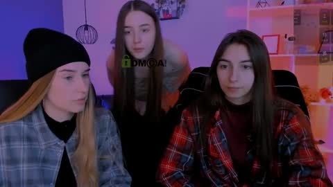 your Mila online show from April 22, 8:50 am