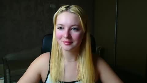 Melanie online show from April 10, 9:14 am