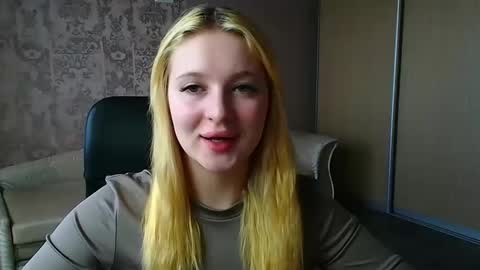 Melanie online show from April 29, 12:09 pm