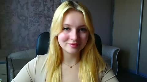 Melanie online show from May 5, 9:28 am