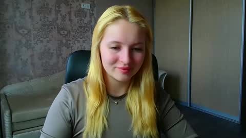 Melanie online show from June 5, 9:48 am