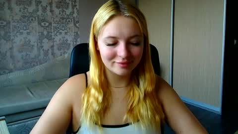Melanie online show from June 29, 10:10 am