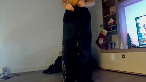 AstrideVonTeese online show from December 21, 6:15 pm