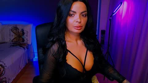 Milani online show from November 10, 6:29 pm