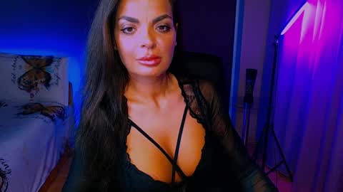 Milani online show from May 20, 5:30 pm