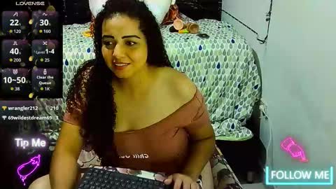 Snapshot of _milf_naughty chatting on November 29, 12:46 am _milf_naughty online show from November 29, 12:46 am