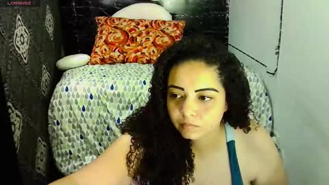 Snapshot of _milf_naughty chatting on December 1, 12:32 pm _milf_naughty online show from December 1, 12:32 pm