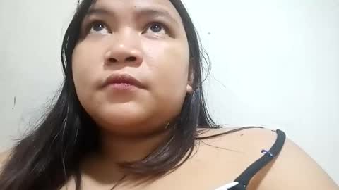 _milkytitsmomxx_ online show from February 2, 3:44 pm