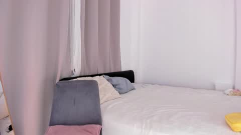 _milkyway online show from April 24, 1:35 pm