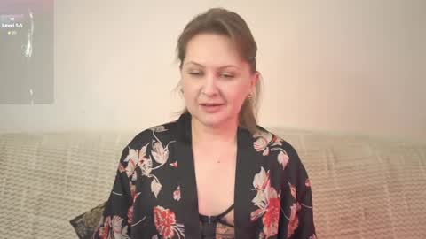 _million_dollarsmile online show from February 18, 10:27 am