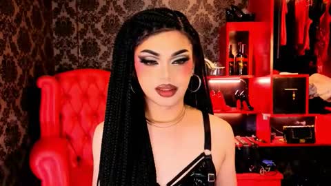 Raven Strauss online show from March 2, 6:04 pm