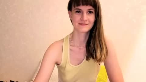 Snapshot of _minnie_boo_ chatting on August 4, 7:49 pm Boo online show from August 4, 7:49 pm