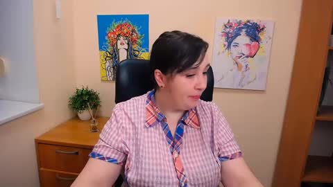 Snapshot of _miranda_sun chatting on March 2, 11:50 am Miranda online show from March 2, 11:50 am