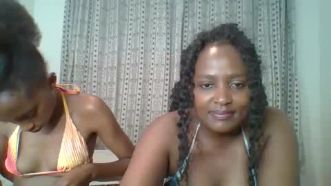 Snapshot of _mireh chatting on February 13, 9:06 pm mireh online show from February 13, 9:06 pm