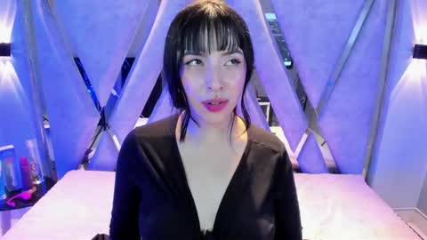 _mishell22 online show from April 20, 7:59 pm