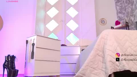 _miss_alexxxa online show from July 27, 7:43 pm