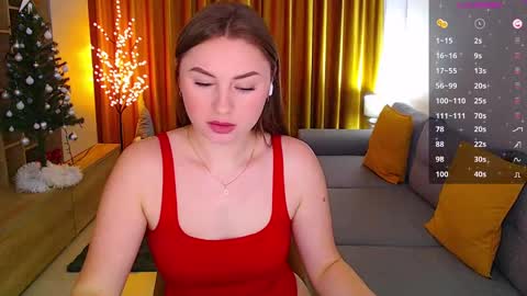 Mia online show from December 24, 11:06 am