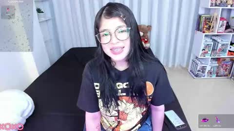 Hanna  Idependent Model   online show from February 3, 8:03 pm