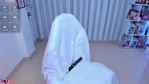Hanna  Idependent Model   online show from July 17, 2:13 pm
