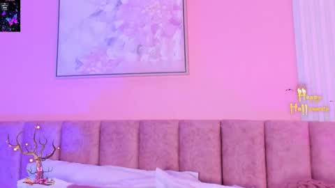 _missy_miller online show from October 28, 3:43 am