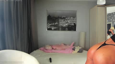 Snapshot of _mito_69 chatting on November 17, 12:38 am alienmito online show from November 17, 12:38 am