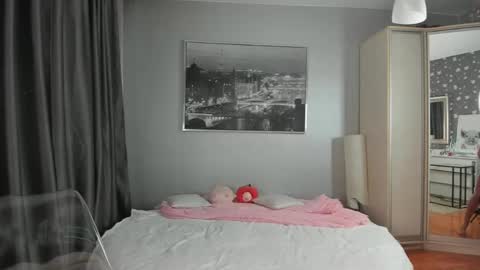 alienmito online show from June 9, 10:54 pm