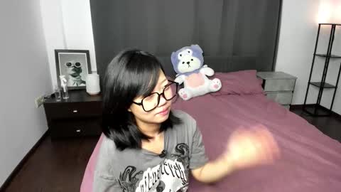 Snapshot of _molly_molly_molly_ chatting on December 14, 10:09 am _molly_molly_molly_ online show from December 14, 10:09 am