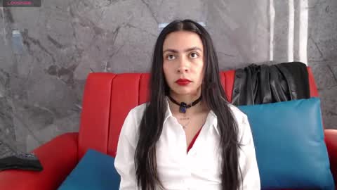 Snapshot of _mollyy chatting on April 12, 3:17 pm Molly online show from April 12, 3:17 pm