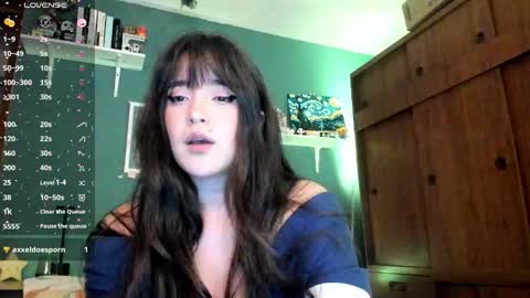 Snapshot of _moon_cake_ chatting on March 20, 2:27 am Next stream 950 pm Colombia time xd online show from March 20, 2:27 am