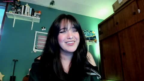 Snapshot of _moon_cake_ chatting on April 16, 1:17 am Next stream 950 pm Colombia time xd online show from April 16, 1:17 am