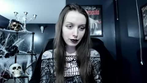 Snapshot of _naamah chatting on December 13, 10:02 pm _naamah online show from December 13, 10:02 pm