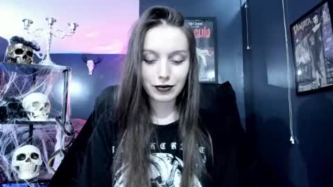 Snapshot of _naamah chatting on December 17, 5:15 pm _naamah online show from December 17, 5:15 pm