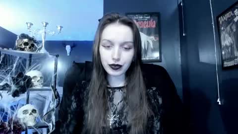 Snapshot of _naamah chatting on December 31, 8:23 pm _naamah online show from December 31, 8:23 pm